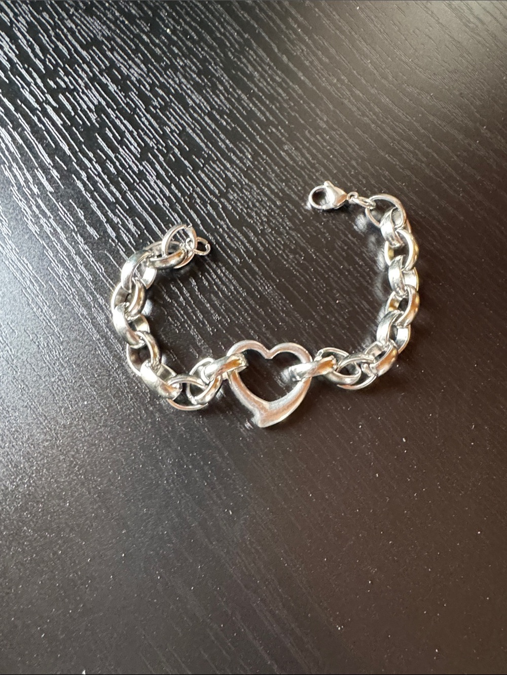 Silver Heart Link Bracelet - Women's Jewelry